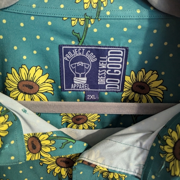 Quick dry button down shirt - Picture 2 of 2